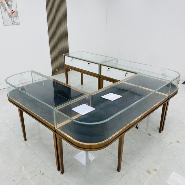 Armoire de bijoux en forme de ventilateur en acier inoxydable