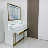 Élégant armoire de bijoux d'artisanat