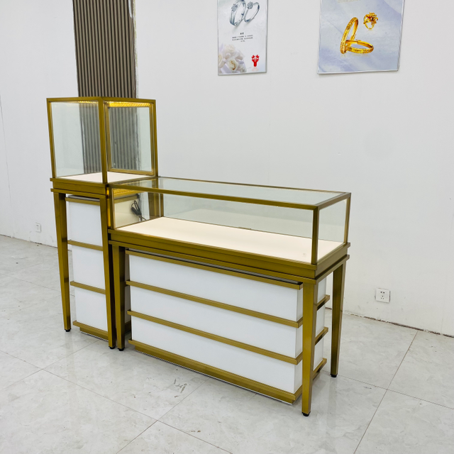 Armoire d'affichage en verre personnalisée