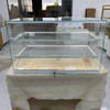 Armoire à pain en verre