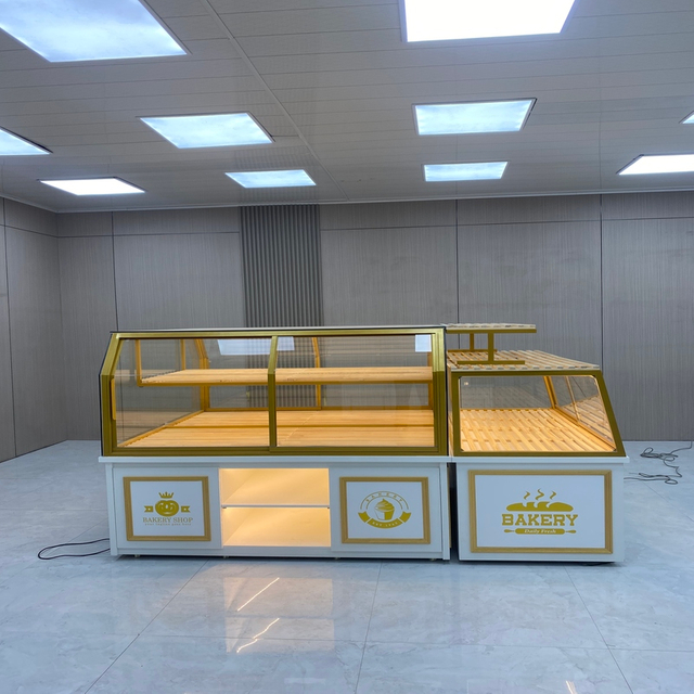 Armoire à pain à l'île rectangulaire