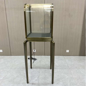 Cabinet d'affichage de bijoux avec éclairage LED