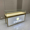 Cabinet d'affichage en verre personnalisé