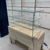 Armoire à pain en verre